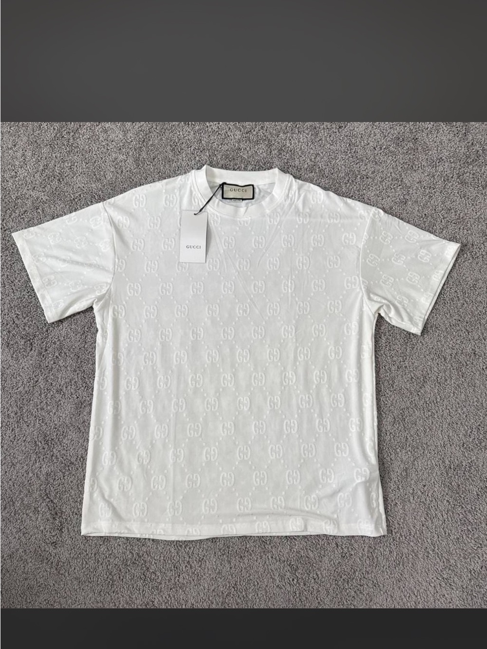 Gucci White GG-Jacquard Short Sleeve Crewneck T-Shirt size M length 30” wide 22”